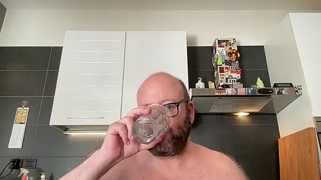 theitalianbear Webcam show