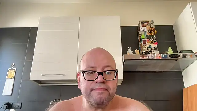 theitalianbear Webcam-Show