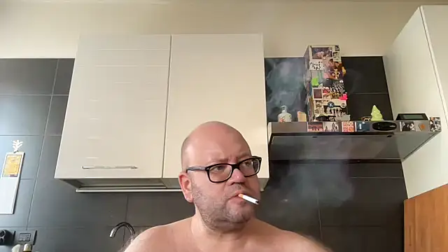theitalianbear Pertunjukan Webcam
