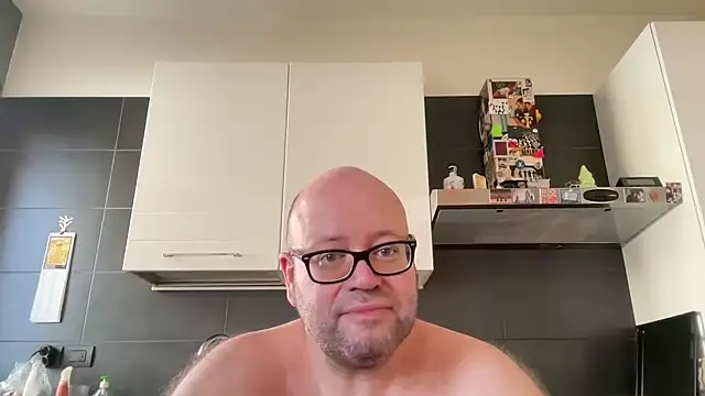 theitalianbear Webcam-Show
