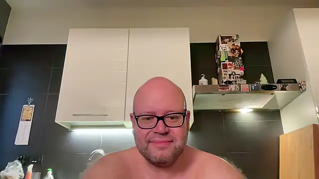 theitalianbear Show Webcam