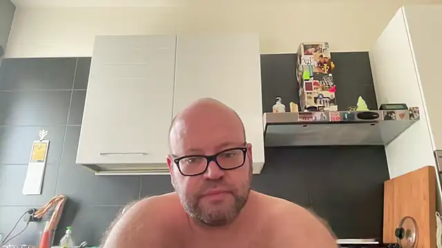 theitalianbear Webcam show