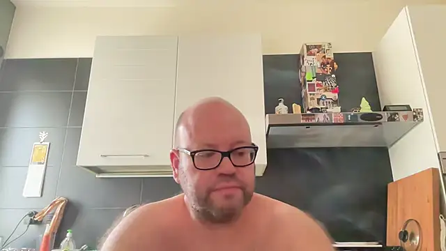 theitalianbear Webcam show