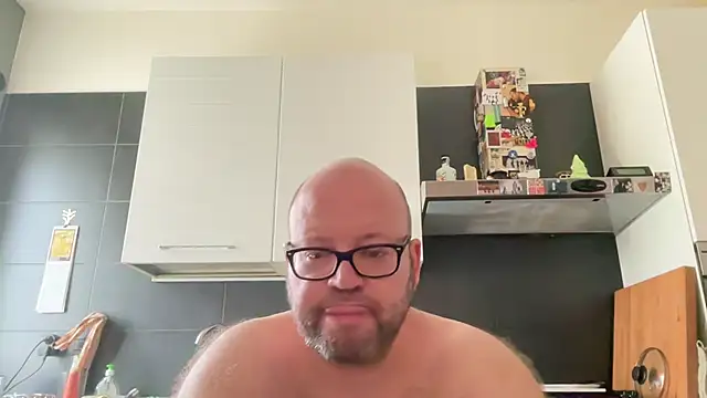 theitalianbear Webcam show