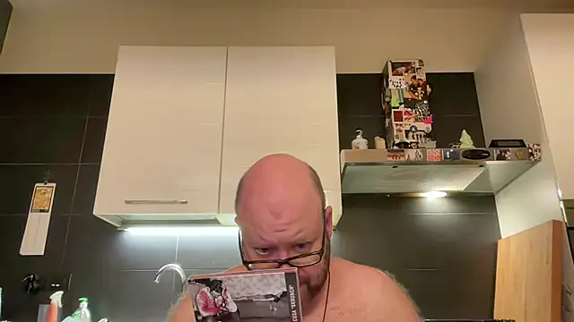 theitalianbear Show in webcam