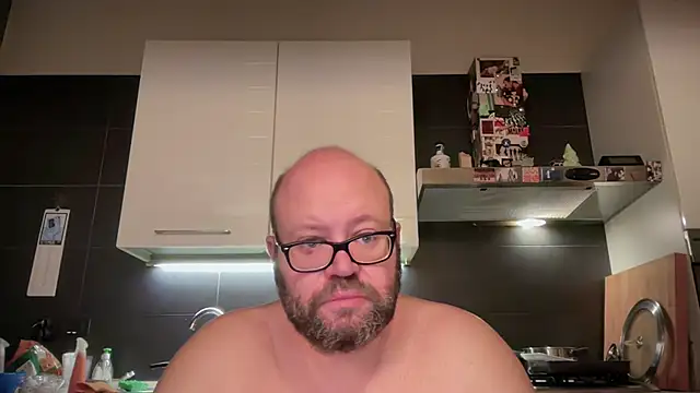 theitalianbear Webcam-Show