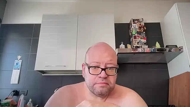 theitalianbear Webcam show