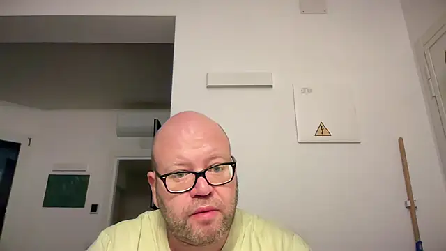 theitalianbear – webcam-show