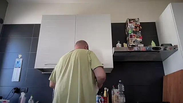 theitalianbear ওয়েবক্যাম শো