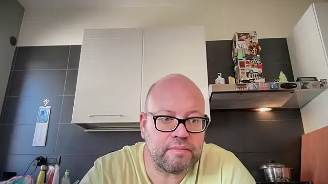 theitalianbear Adlı Modelin Web Kamerası Şovu
