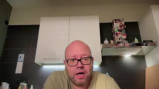 theitalianbear Webcam show