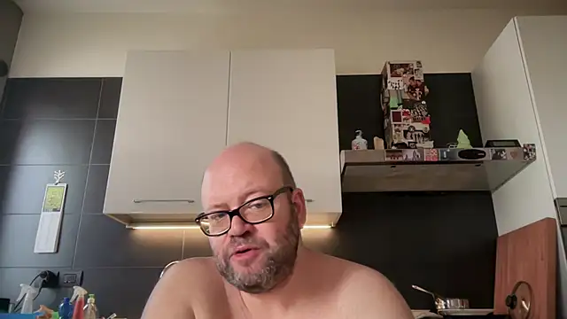 theitalianbear Webcam show
