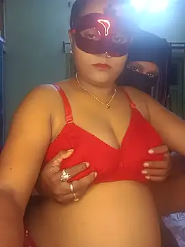 Desi_couple_romance webcam show