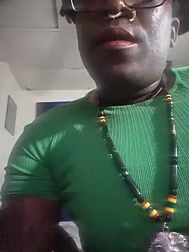 Marl33_Ch33ksn Webbikameraesitys