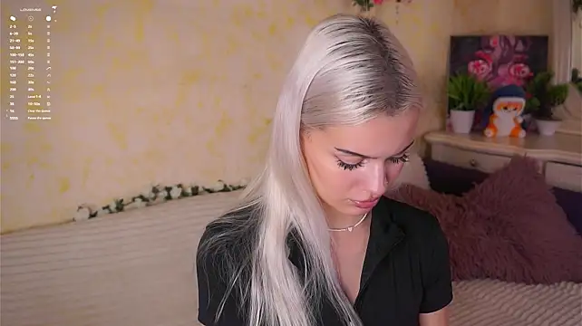 Онлайн чат XXX ReneaGilley