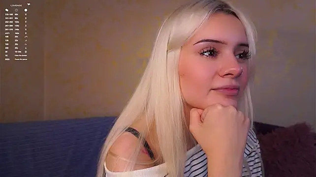 ReneaGilley's Live XXX Chat