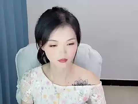 Lina-9 ওয়েবক্যাম শো