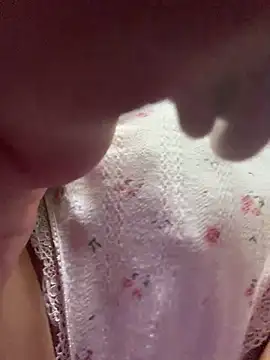 CreamPuff-'s Webcam Show