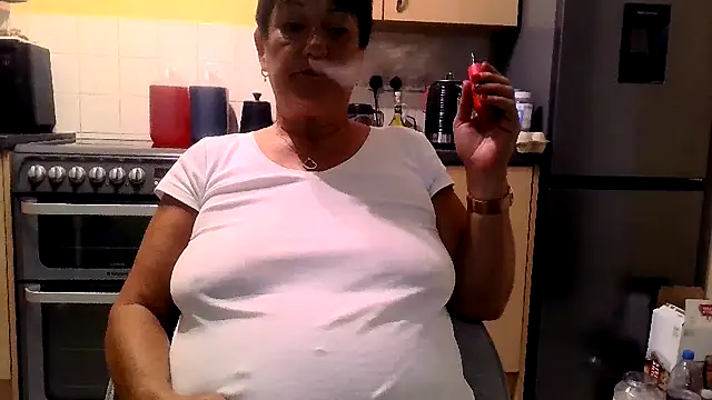 NaughtyNessa53xxn Webbikameraesitys