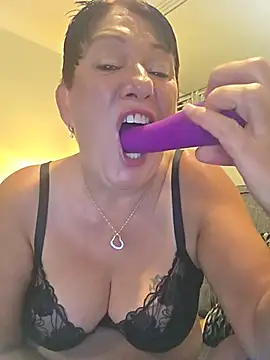 Show webcam de NaughtyNessa53xx