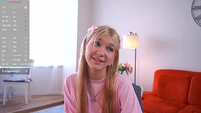 BelleTrovato's Webcam Show