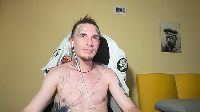 DorianWolfe Show in webcam