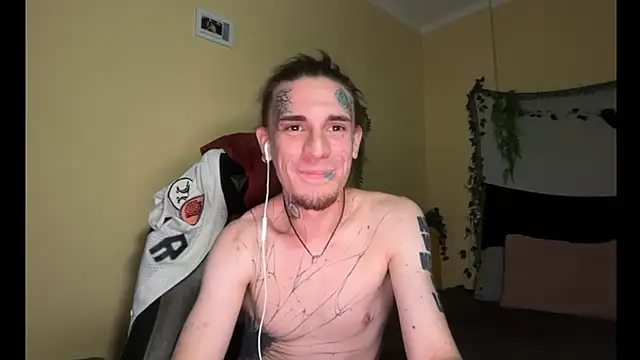 Joybboy: διαδικτυακό σόου στην κάμερα