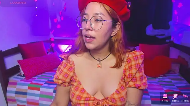 Juless_x Webcamshow