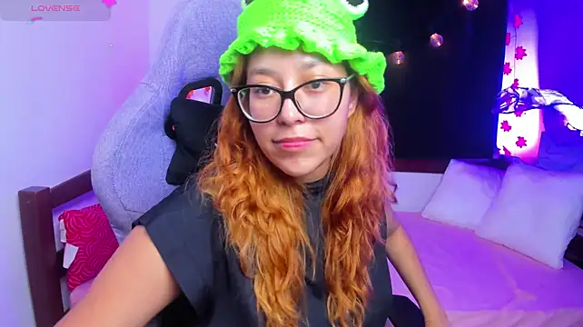 Juless_x's Webcam Show