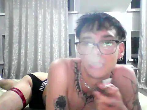 VelvetChaosSoul's Webcam Show