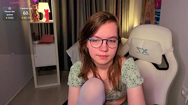 LiaBroock Chat XXX in diretta