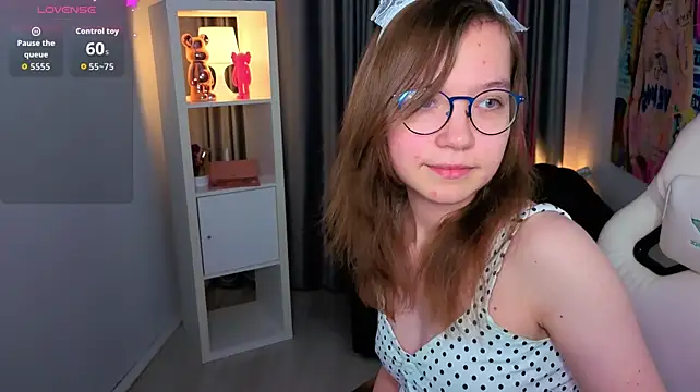 LiaBroock Chat XXX in diretta
