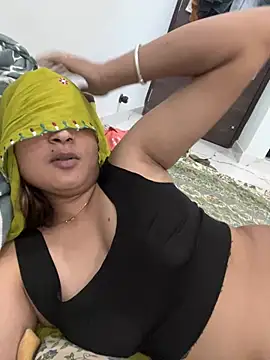 Miss_kanika76's Webcam Show