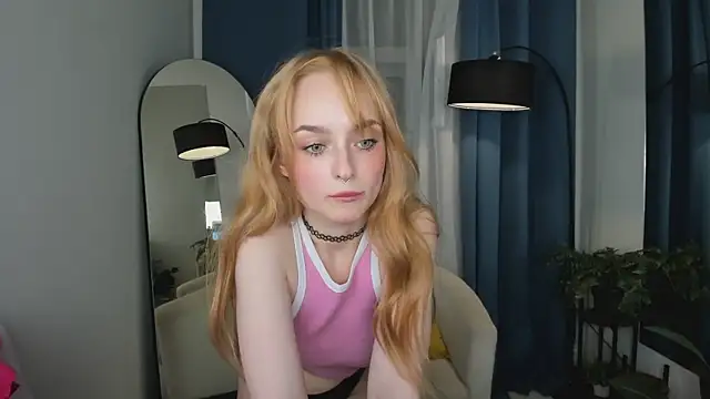 _babyvivian_ Adlı Modelin Canlı Sohbet Odası