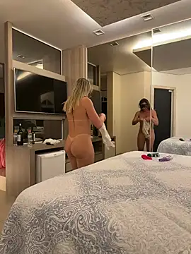 Show de isistorresvip na webcam
