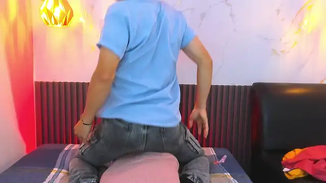IzanArias Show in webcam
