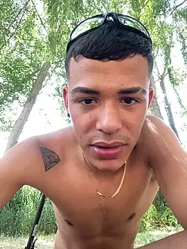 hamzel23 Webcam show