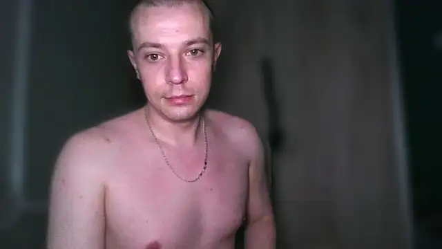 Webkamerová show husbandfetishist