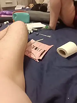 husbandfetishist Show in webcam