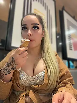 alicexbzz Webcam show