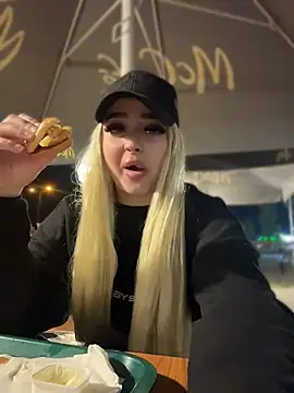 alicexbzz Live XXX-Chat
