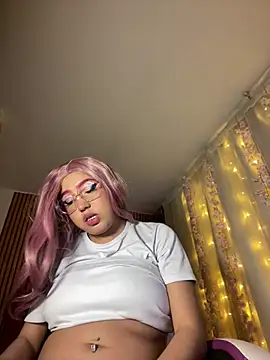 miissVelvett Show in webcam