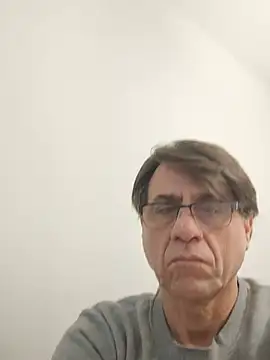 Juanpaulo1937's Webcam Show