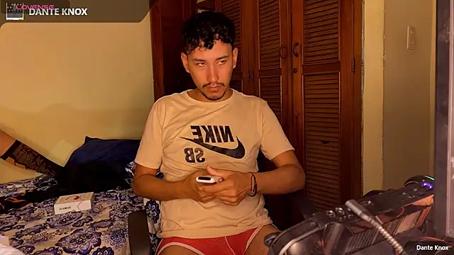 Вебкам-шоу DanteKnox