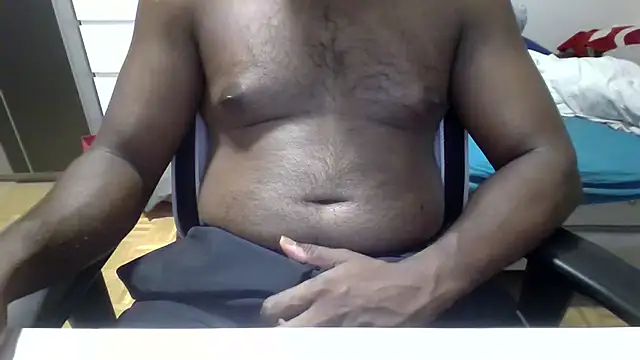 Show modela xXxChrisKissxXx na web-kameri