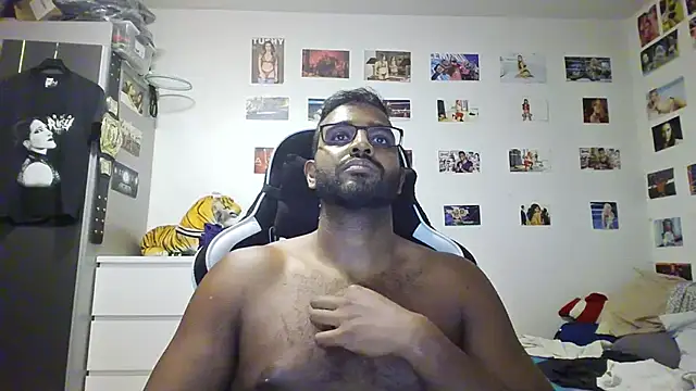 Вебкам-шоу xXxChrisKissxXx