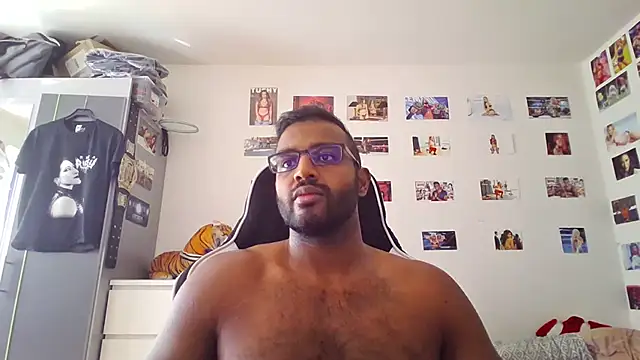 xXxChrisKissxXx Webcamshow