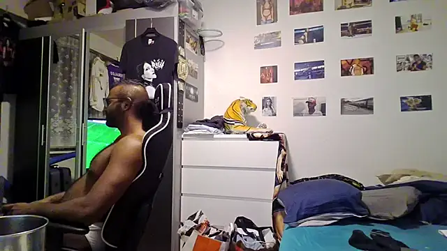 xXxChrisKissxXx Webcam-Show