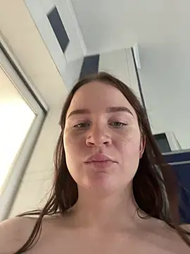 Uni_ChloeXXX – webcam-show