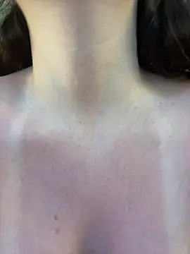 Uni_ChloeXXX ওয়েবক্যাম শো